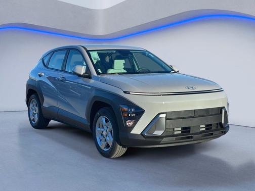 Cyber Gray Metallic 2026 Hyundai KONA SE