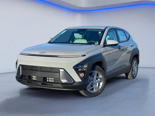 Cyber Gray Metallic 2026 Hyundai KONA SE