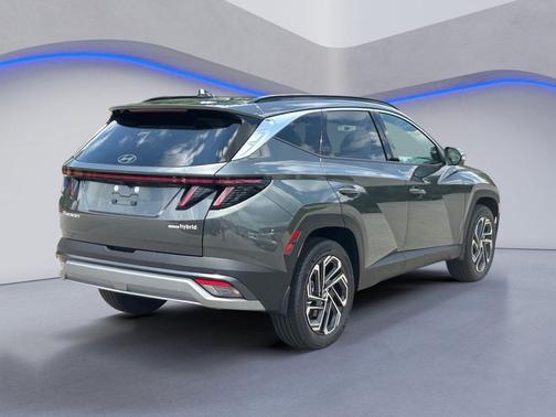 Amazon Gray 2026 Hyundai TUCSON Hybrid Limited