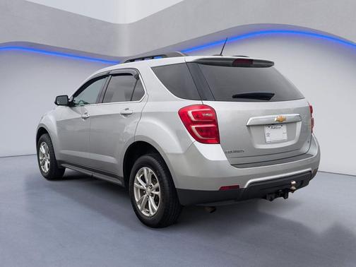 Silver Ice Metallic 2017 Chevrolet Equinox 1LT