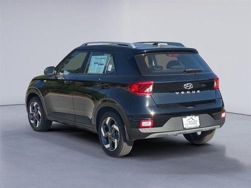 Onyx Black 2026 Hyundai VENUE SEL