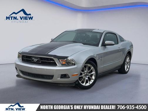 Ingot Silver 2011 Ford Mustang V6 Premium