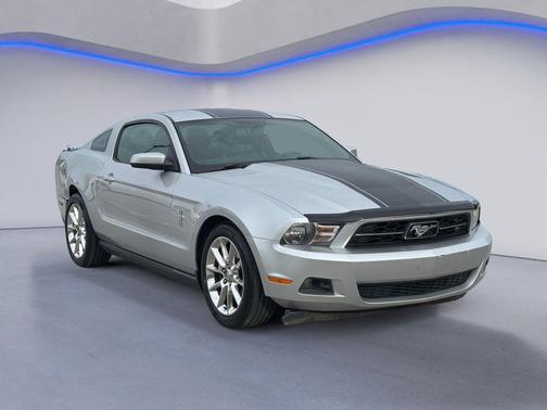 Ingot Silver 2011 Ford Mustang V6 Premium