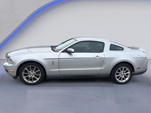 Ingot Silver 2011 Ford Mustang V6 Premium