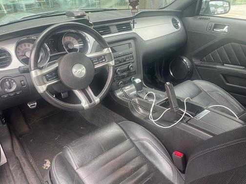 Ingot Silver 2011 Ford Mustang V6 Premium