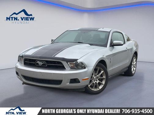 Ingot Silver 2011 Ford Mustang V6 Premium