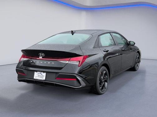 Abyss Black 2026 Hyundai ELANTRA Sport