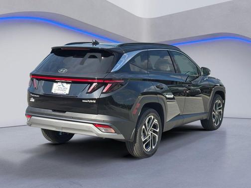 Ash Black 2026 Hyundai TUCSON Hybrid Limited