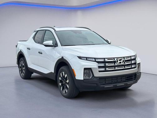 Atlas White 2027 Hyundai SANTA CRUZ SEL Activity
