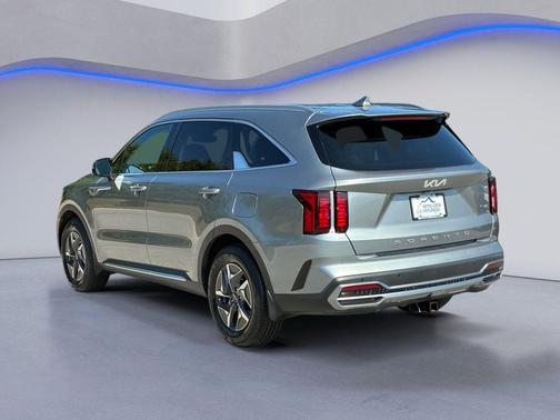 Steel Gray 2022 Kia Sorento Hybrid EX
