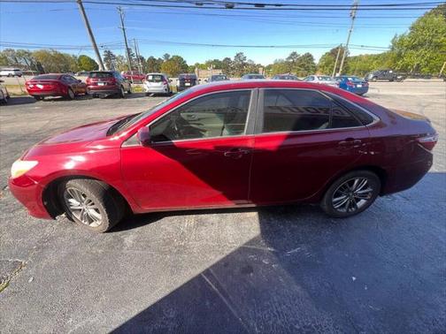2015 Toyota Camry SE