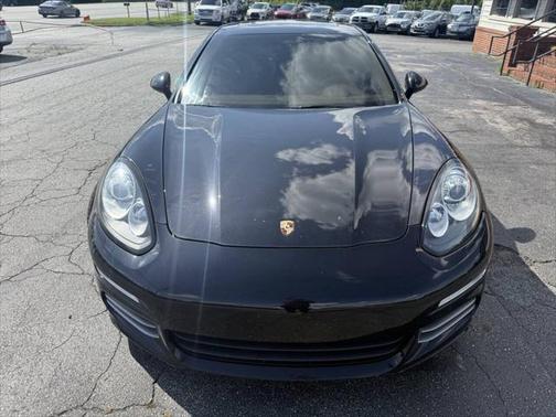 2016 Porsche Panamera 4S