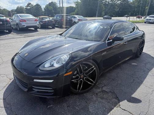 2016 Porsche Panamera 4S