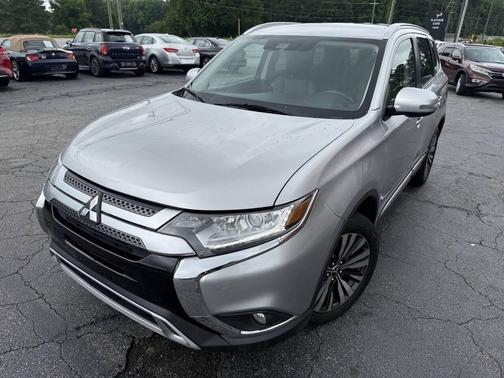 2020 Mitsubishi Outlander SEL