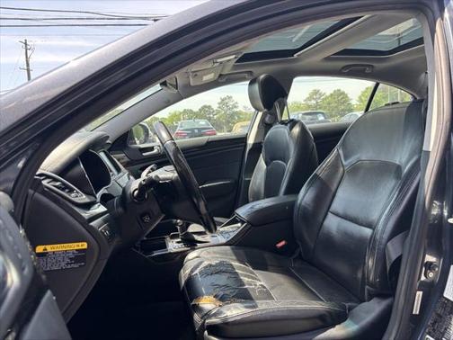 2014 Kia Cadenza Premium 4dr Sedan