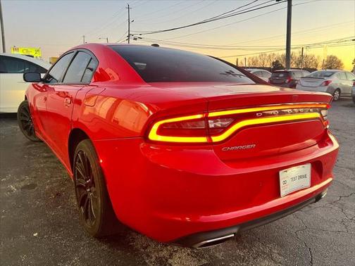 2019 Dodge Charger SXT