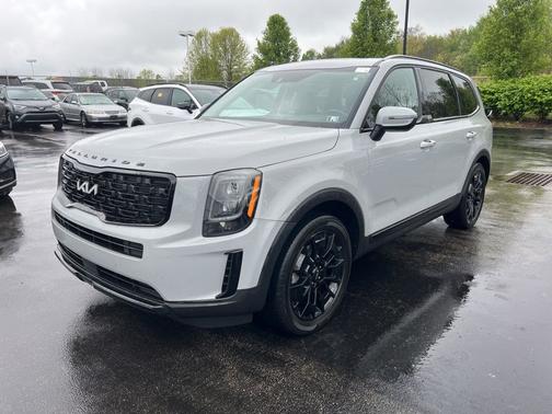 Wolf Gray 2022 Kia Telluride EX