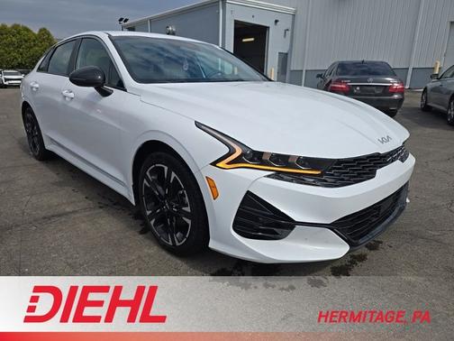 Glacial White Pearl 2024 Kia K5 GT-Line