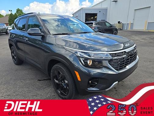 Gray 2026 Kia Seltos EX