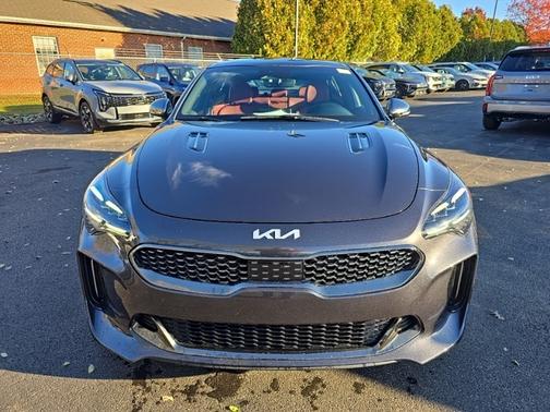 2023 Kia Stinger GT-Line