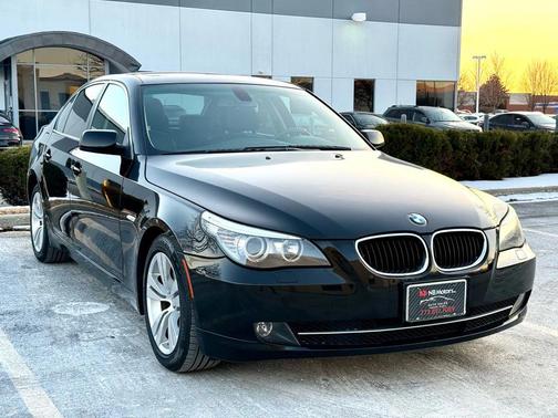 2009 BMW 528 528i Sedan 4D