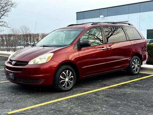 2005 Toyota Sienna LE