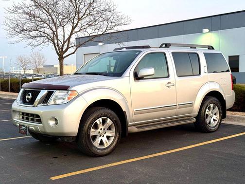 2012 Nissan Pathfinder Silver