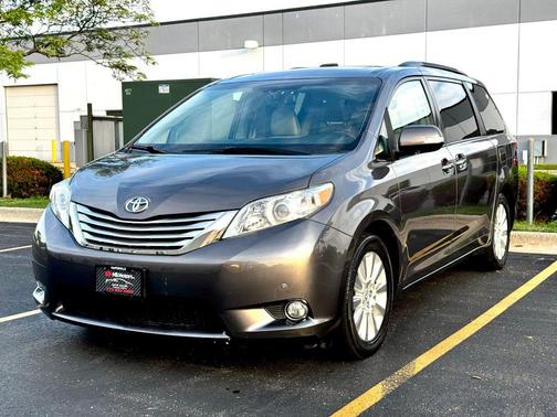 Grey 2014 Toyota Sienna Limited