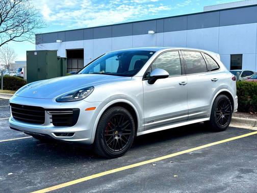 2018 Porsche Cayenne GTS