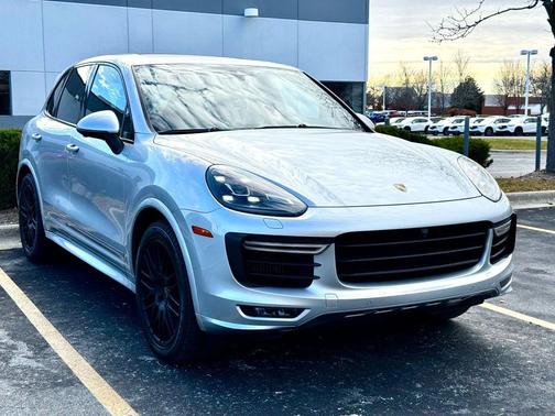 2018 Porsche Cayenne GTS