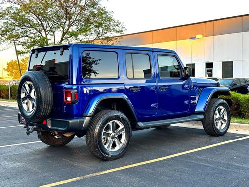Ocean Blue Metallic Clearcoat 2018 Jeep Wrangler Unlimited Sahara