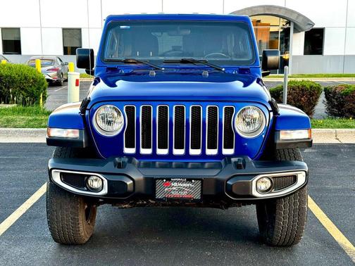 Ocean Blue Metallic Clearcoat 2018 Jeep Wrangler Unlimited Sahara