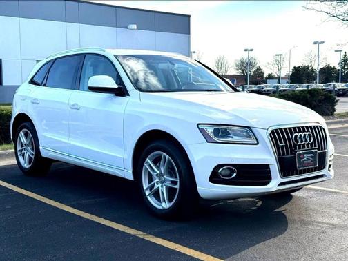 White 2015 Audi Q5 2.0T Premium Plus
