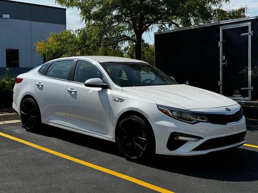 2020 Kia Optima LX