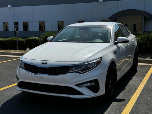2020 Kia Optima LX