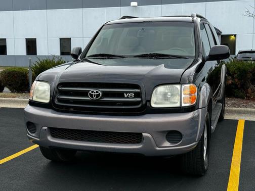 2002 Toyota Sequoia SR5