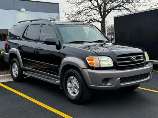 2002 Toyota Sequoia SR5
