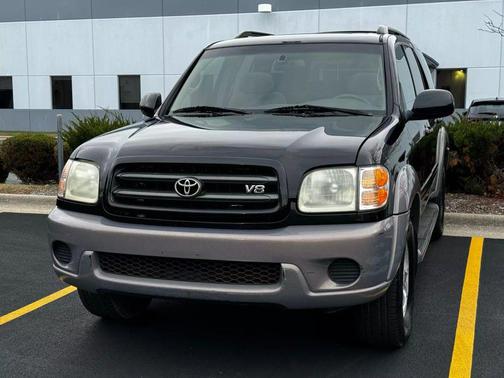 2002 Toyota Sequoia SR5