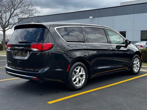 2019 Chrysler Pacifica Touring Plus