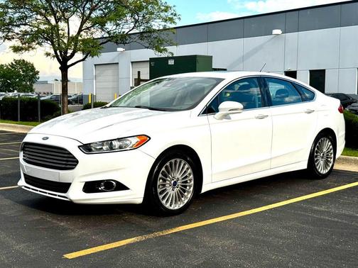 White 2014 Ford Fusion Titanium