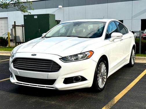 White 2014 Ford Fusion Titanium