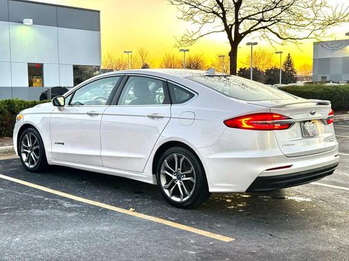 2019 Ford Fusion Hybrid Titanium