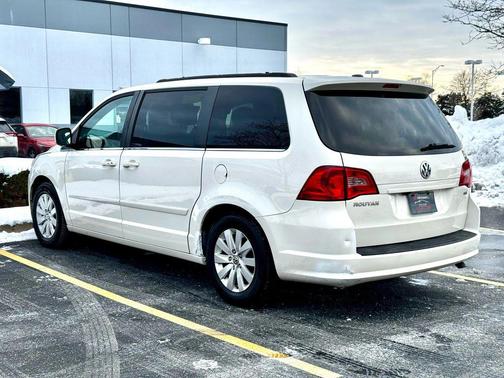 2012 Volkswagen Routan SEL