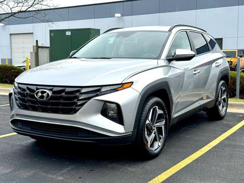 Shimmering Silver 2023 Hyundai TUCSON SEL