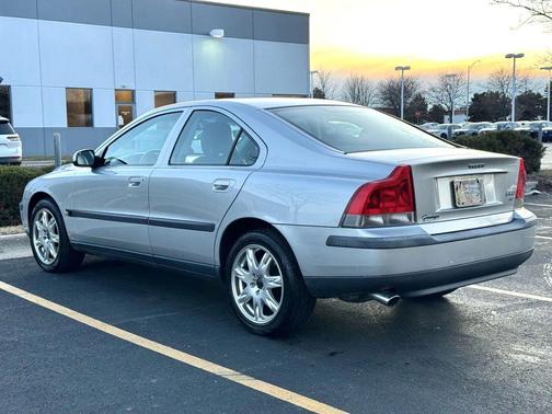 2002 Volvo S60 2.4T