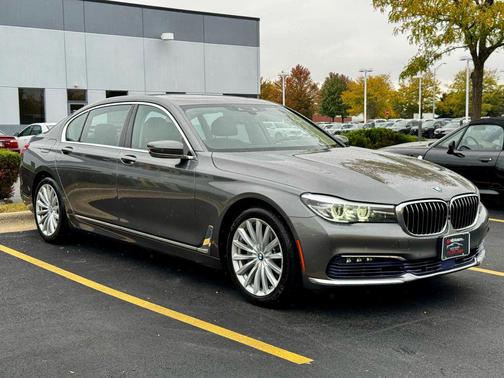2017 BMW 740 xDrive