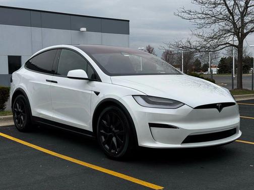 Pearl White Multi-Coat 2022 Tesla Model X Dual Motor All-Wheel Drive