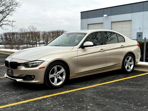 Gold 2015 BMW 328 328i Sedan 4D