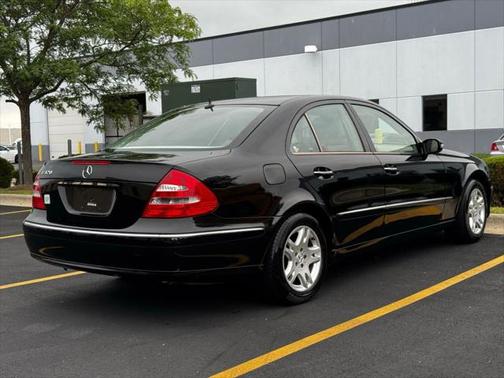 2005 Mercedes-Benz E-Class E 320 Sedan 4D