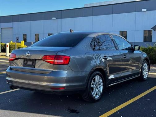 2015 Volkswagen Jetta Auto S w/Technology